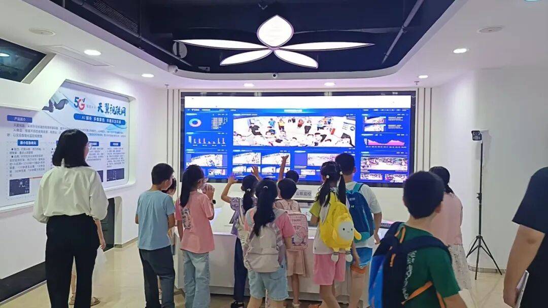 一“夏” 乐享不停让暑假更精彩！麻将胡了模拟器试玩党群活动 缤纷(图4)