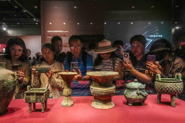 文化之都一幅壮阔图卷纵情铺展麻将胡了试玩网站免费北京：(图6)