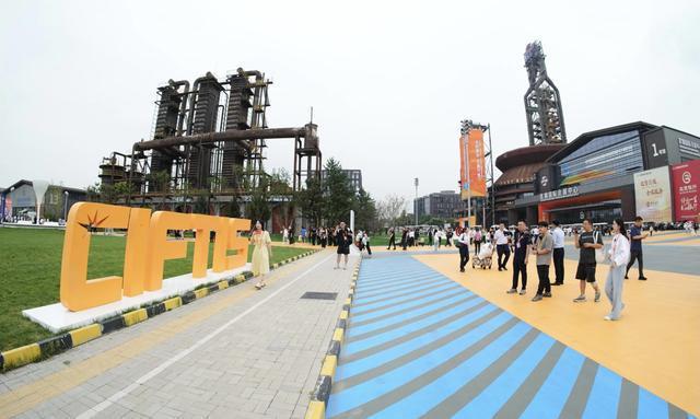 文化之都一幅壮阔图卷纵情铺展麻将胡了试玩网站免费北京：(图3)